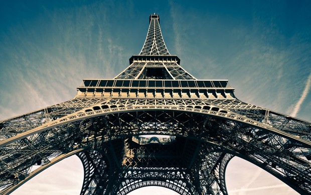 Eiffel Tower High Definition